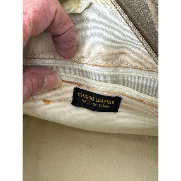 Vintage beige suede purse with basset hound zipper pulls - Picture 9 of 10